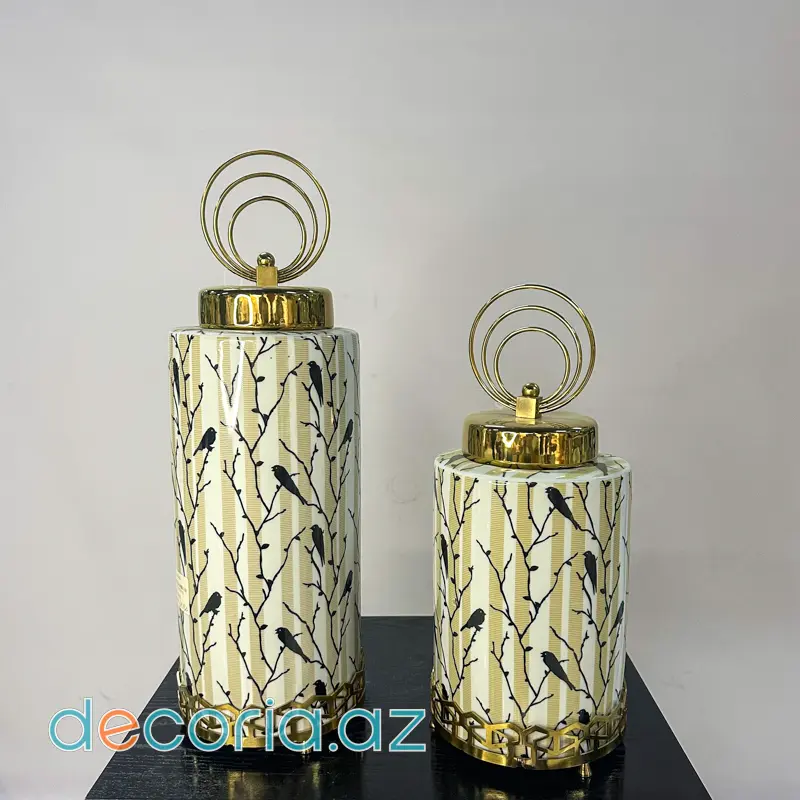 Zərif Dizaynlı Qızıl Qapaqlı Keramika Dekor Qab