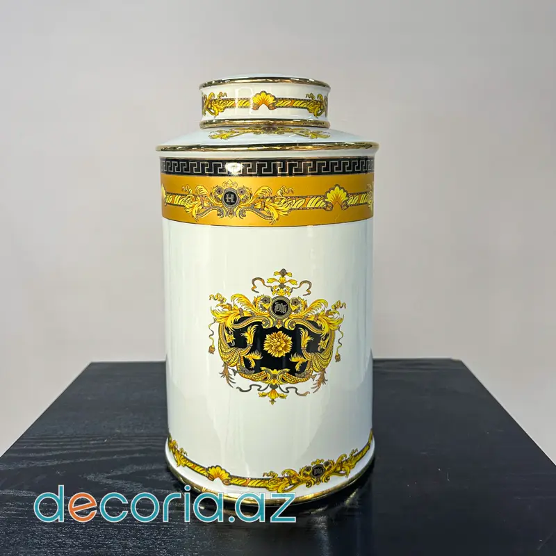 Klassik Barokko Üslubunda Dekorativ Qab