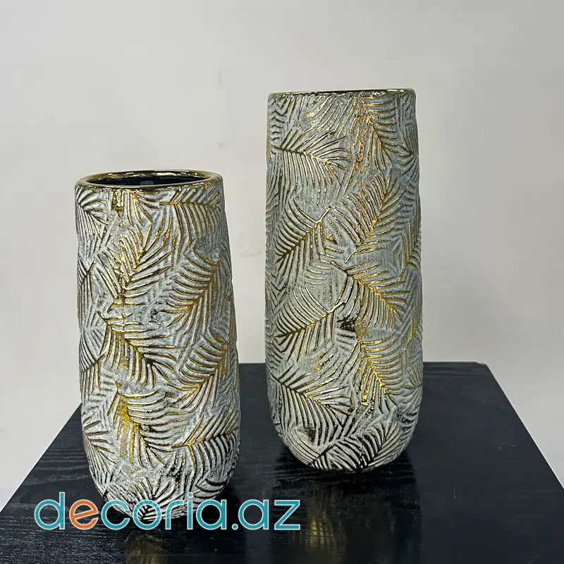 Qızılı Yarpaq Naxışlı Boz Keramika Vaza